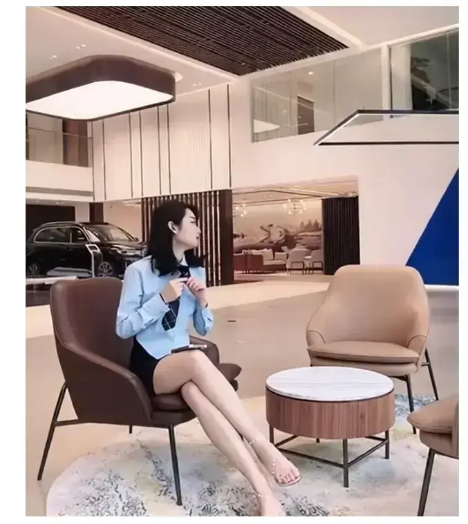 佳木斯新玛特迪桑特女销售事件完整现场视频-全网震惊破防说不出话-后续结果意想不到-免费在线观看